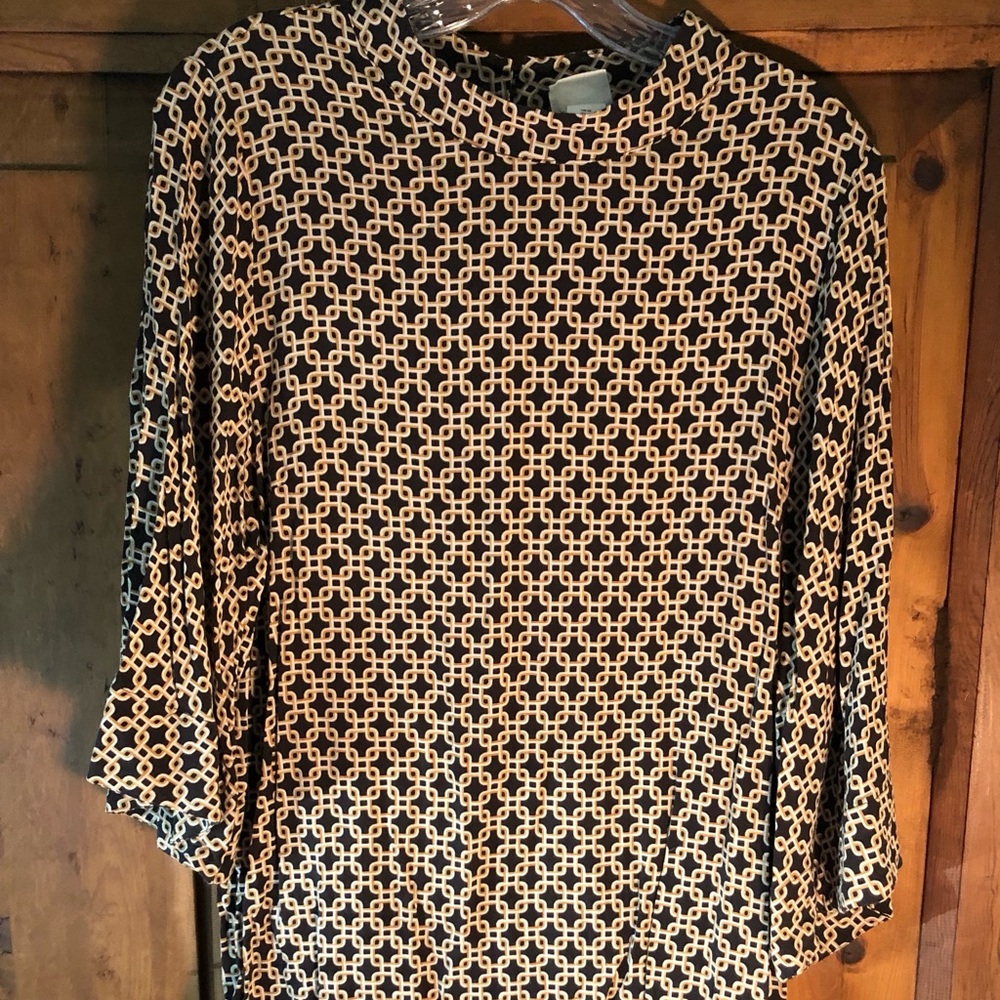 H&M Black and Gold Geometric Pattern Top